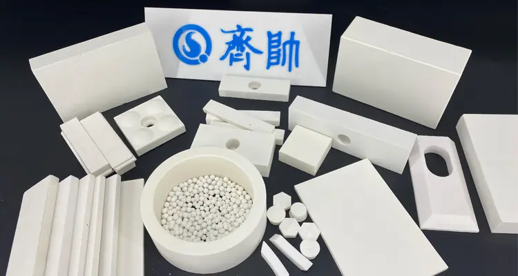 How to choose between Ceramic Rubber Composite Plates, Alumina Ceramic and Chromium Carbide Overlay Plates?